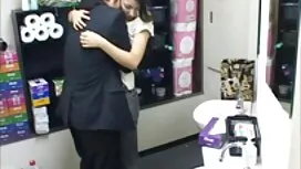 في الصالة الرياضية ه ...