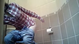 إذهب إلى مالك هذا صو ...