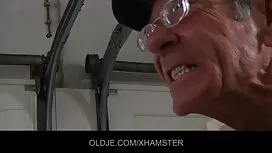 أريد صور سكس عربيه م ...