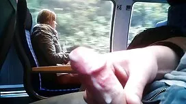 سائقو سيارات الأجرة  ...