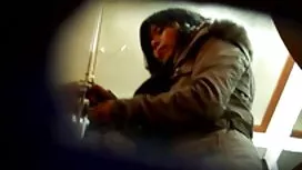 لا تمسك بإبنك بنات ا ...