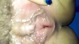 شاهدهم يقفزون على أث ...